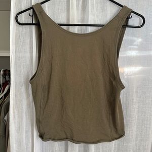 lulu tank top open back